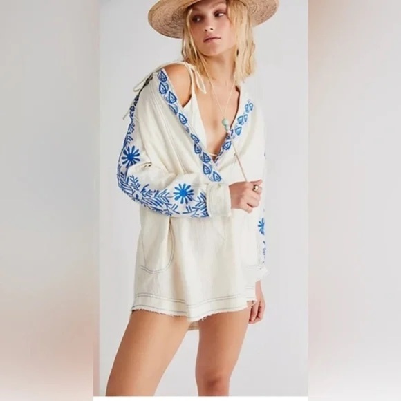 Free People Tops - We The Free by Free People Embroidered Peasant Top – Small